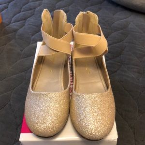Gold strapy flats size 3